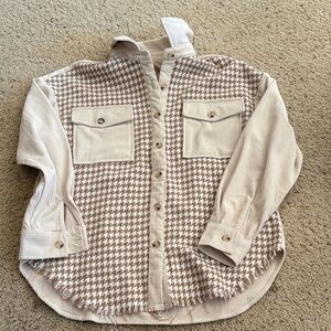 Tan Houndstooth Shirt